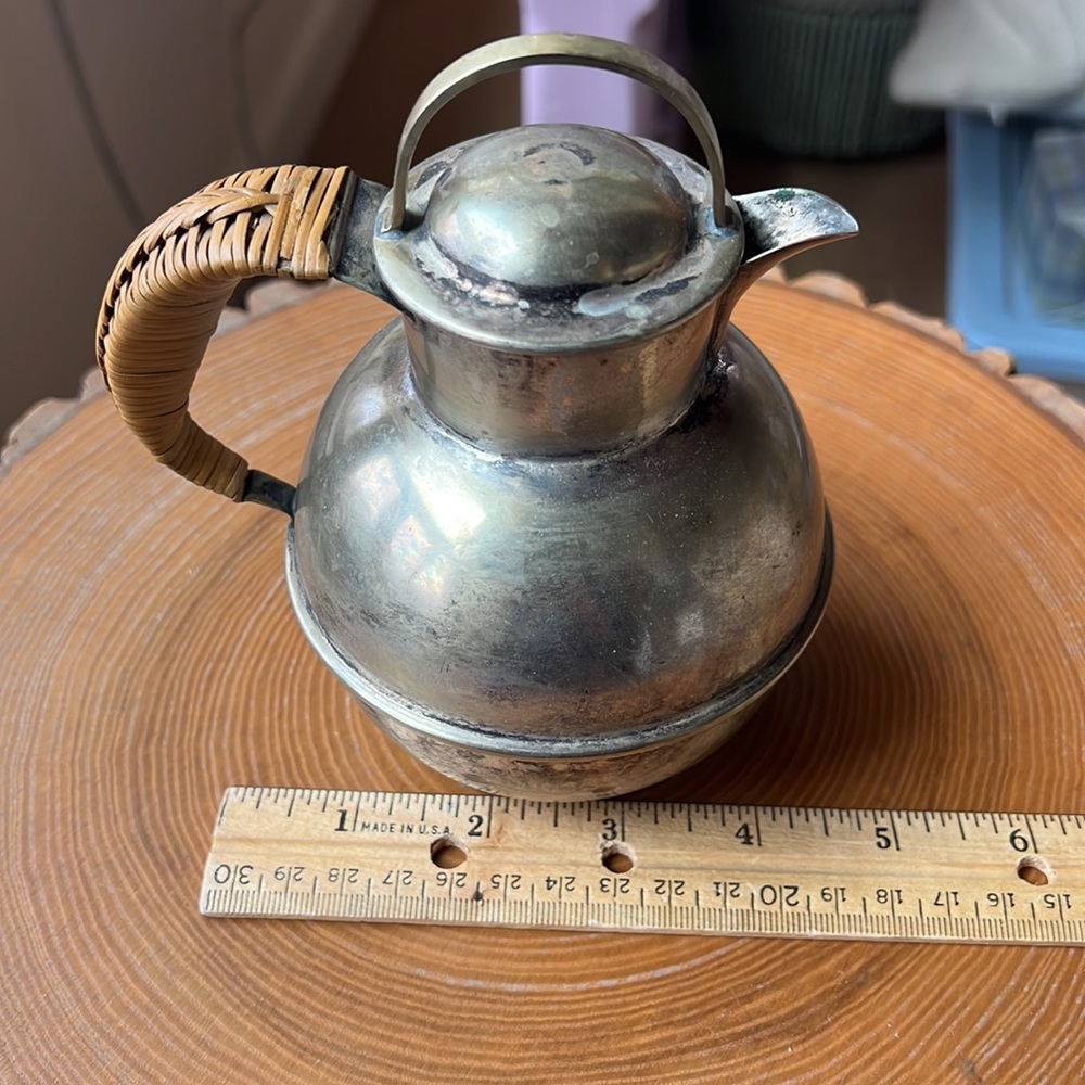 Vintage Sovereign Plate EPNS Single Serve Teapot with Wicker Handle - Picture 7 of 9